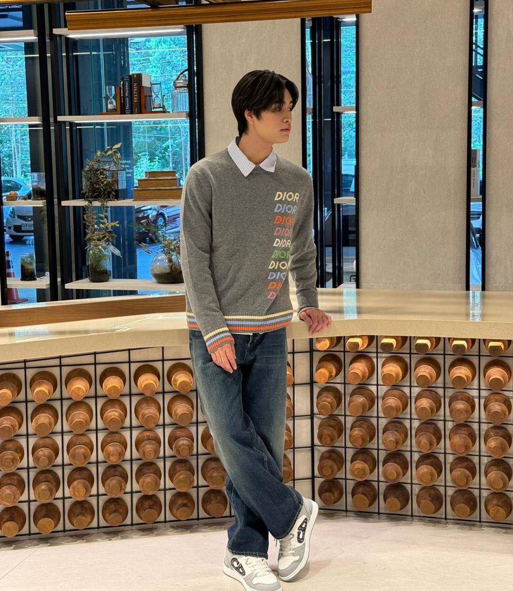 OOTD hangout nuansa earth tone ala Gemini Norawit (instagram.com/gemini_nt)