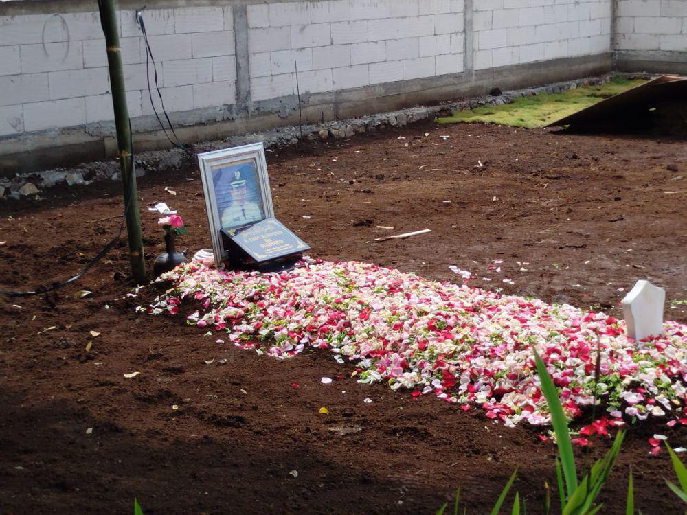 Makam Eddy Rumpoko Dipindahkan dari TMP Suropati