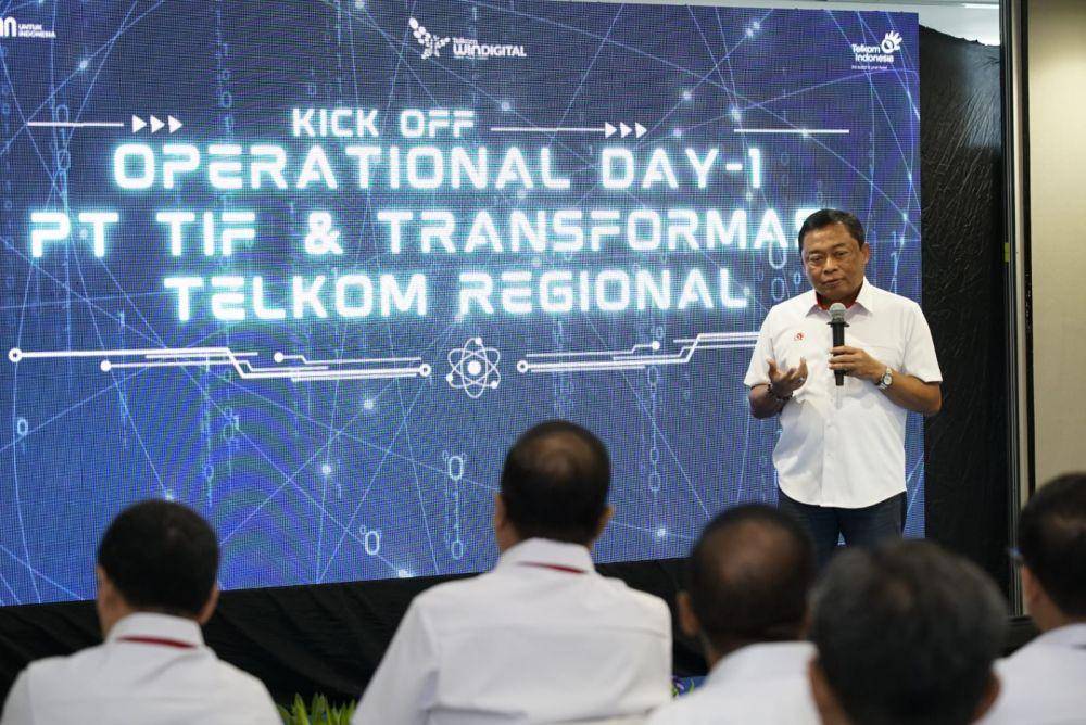 Direktur Utama Telkom Ririek Adriansyah dalam acara Kick Off Operational Day 1 PT Telkom Infrastruktur Indonesia (TIF) di Jakarta, Kamis (1/8). (Dok. Telkom)