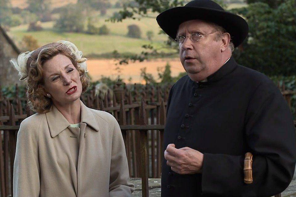 adegan dalam serial Father Brown. (dok. BBC One/Father Brown)