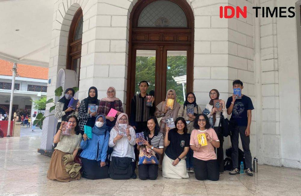 Gerakan literasi, Baca di Surabaya. (IDN Times/Khusnul Hasana)