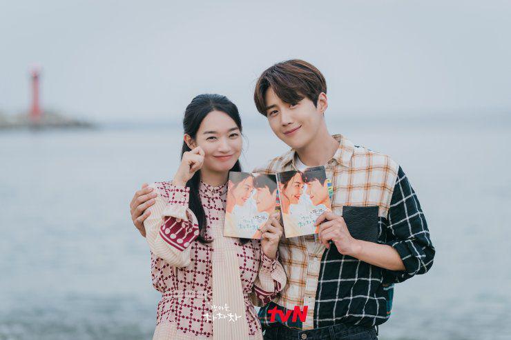 9 Kisah Cinta Lead Couple di Drakor Garapan Sutradara  Yoo Je Won