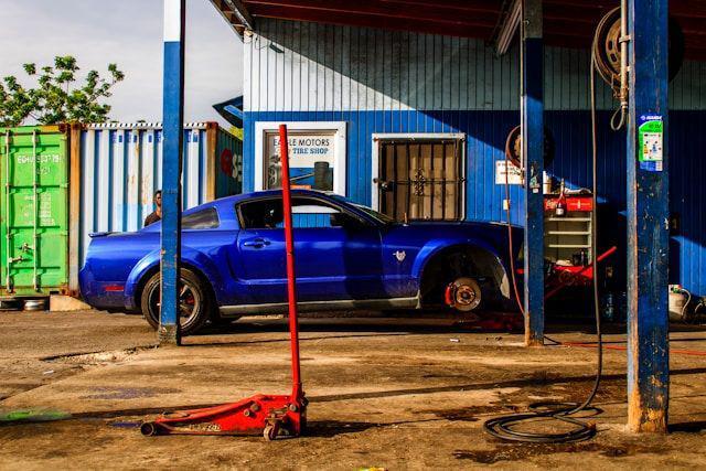 11 Rekomendasi Dongkrak Mobil, Harga Mulai Rp90 ribuan