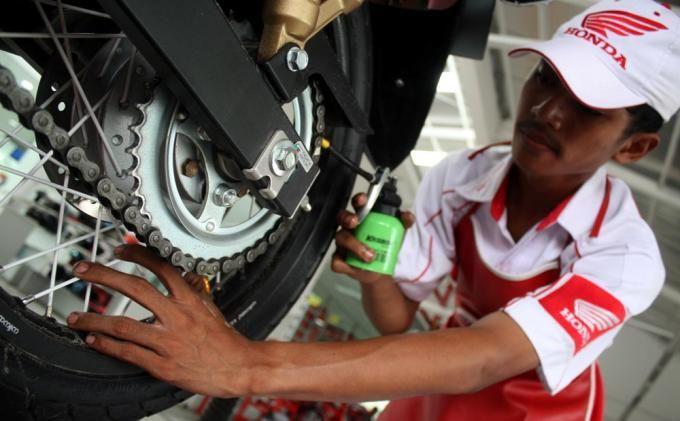 Ciri-Ciri Gir dan Rantai Sepeda Motor yang Harus Segera Diganti