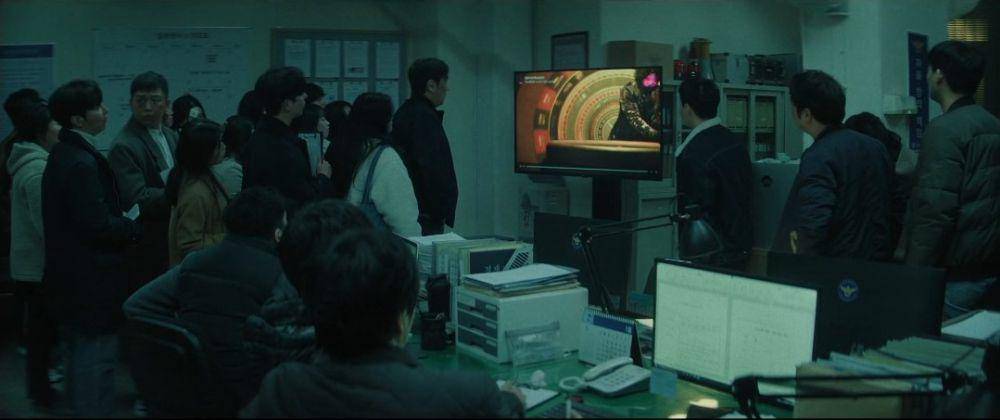 potongan adegan drakor No Way Out: The Roulette (Dok. U+Mobile TV via Disney+ Hotstar/No Way Out: The Roulette)
