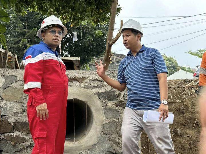 KSO Foster Oil & Energy dan PT Migas Bekasi bangun crossing saluran air untuk cegah banjir. (Istimewa)