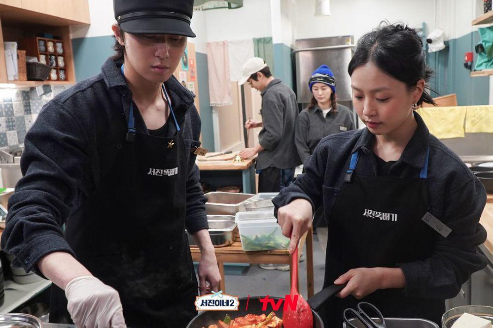 Penilaian Go Min Si Bekerja dengan 3 Chef di Jinny's Kitchen 2