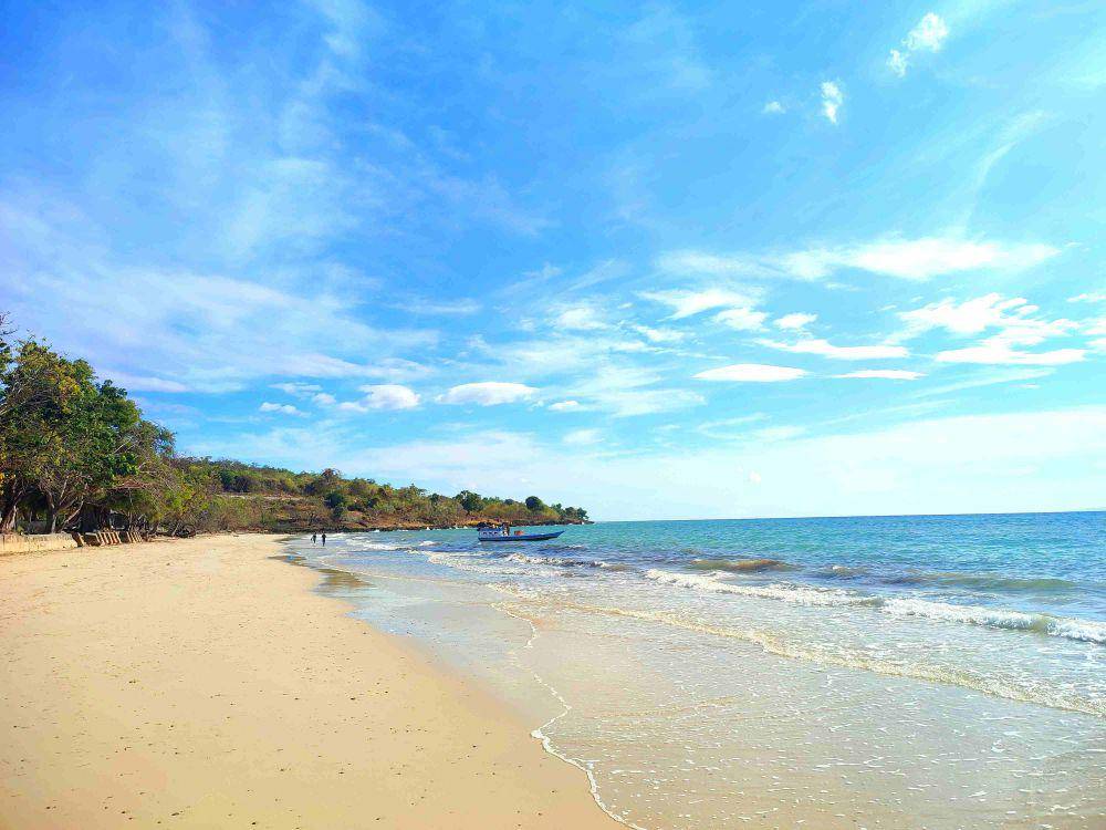 Pantai Uiasa, Semau, NTT (google.com/maps/Wishnu E. W.)