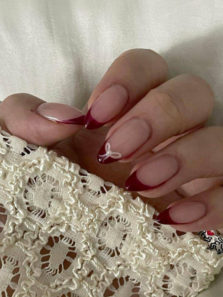 Ilustrasi nail art (pinterest.com/Orian)