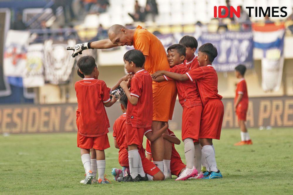 Piala Presiden 2024 resmi dibuka di Stadion Si Jalak Harupat, Kabupaten Bandung, Jabar, Jumat (19/7/2024). (IDN Times/Arifin Al Alamudi)