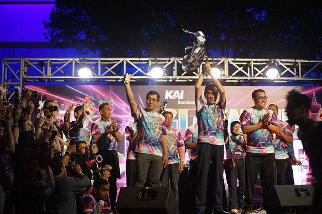 Ribuan Pelari Susuri Jogja Malam Hari dalam Glow Night Fun Run