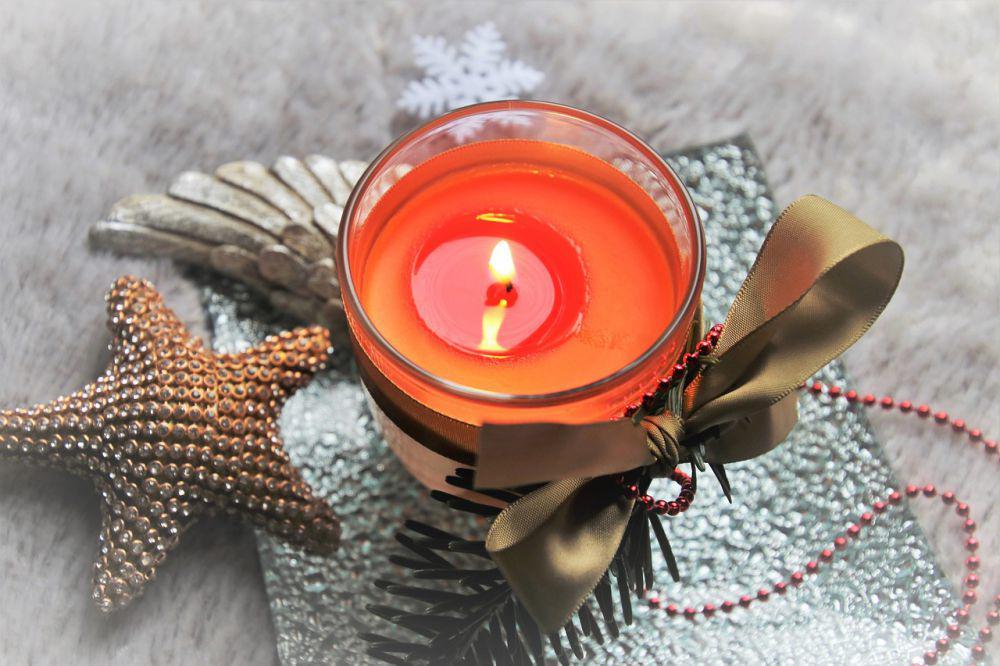 ilustrasi lilin aroma terapi. https://pixabay.com/users/pasja1000-6355831/
