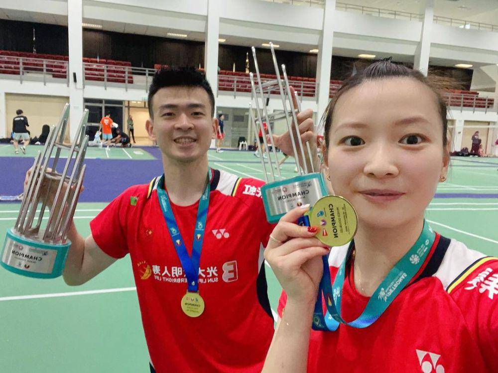 Huang Yaqiong dan Zheng Siwei, atlet bulutangkis China (instagram.com/hyq28)