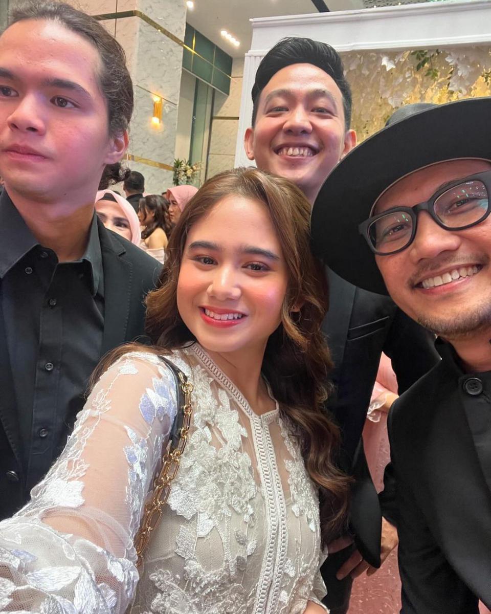 potret Tissa Biani dan Dul Jaelani di pernikahan Ade Govinda (instagram.com/tissabiani)