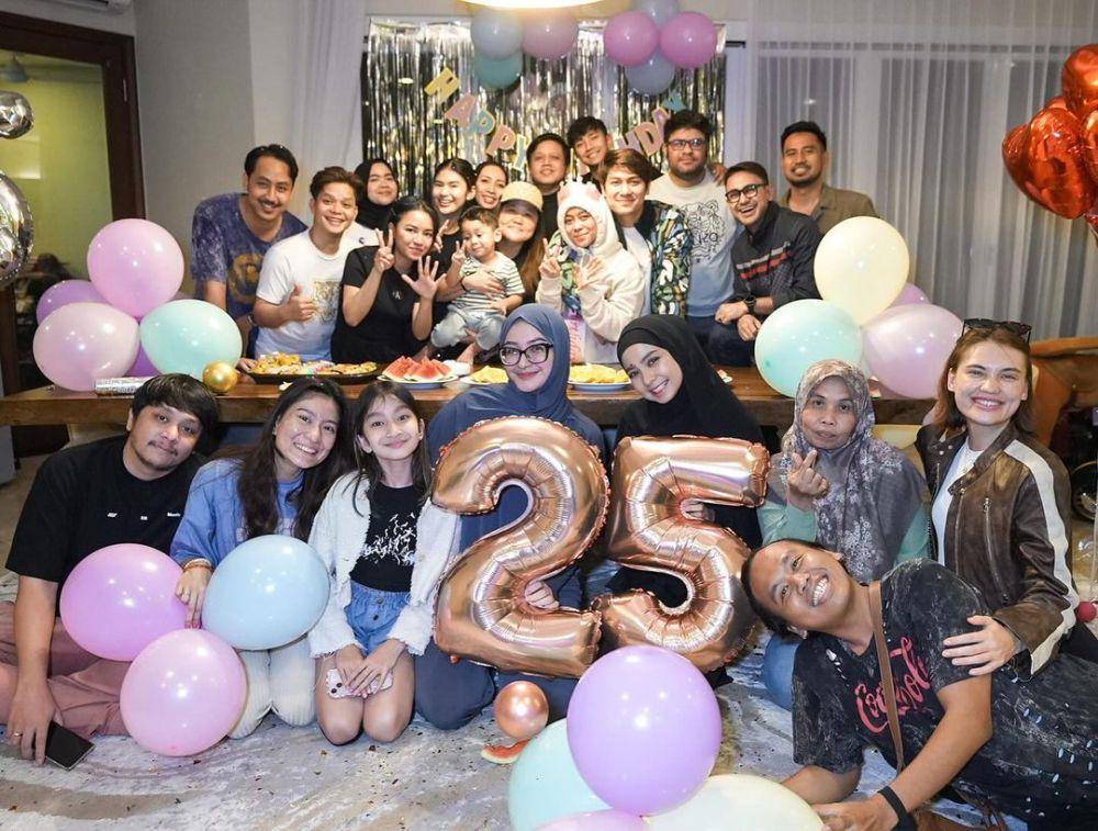 potret ulang tahun Lesti Kejora (instagram.com/rizkybillar)