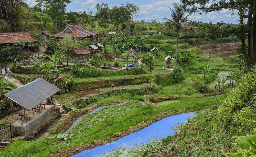 potret suasana di Taman Dolan (instagram.com/budalrek | instagram.com/tamandolanbatu)