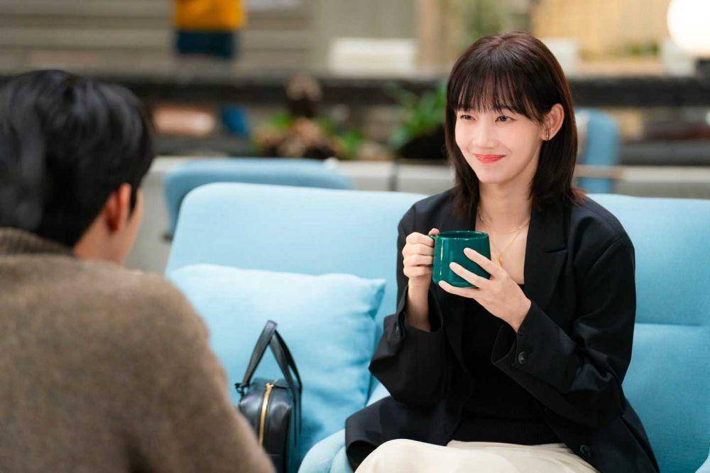 cuplikan Shin Hyun Been di drakor Cinderella At 2AM (dok. Coupang Play/Cinderella At 2AM)