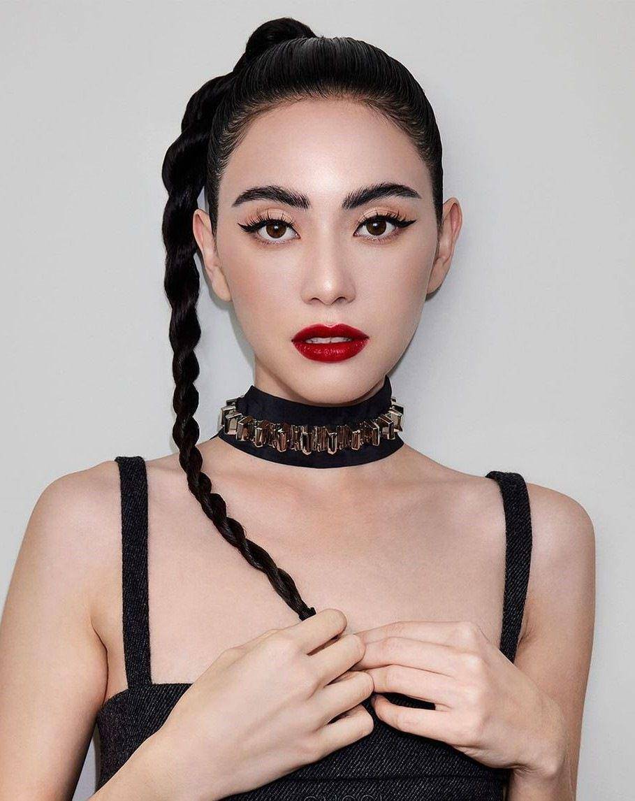 Davika Hoorne (instagram.com/davikah)