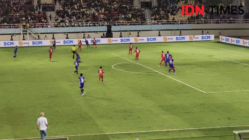 Laga final Borneo FC vs Arema FC di Stadion Manahan Solo. (IDN Times/Larasati Rey)