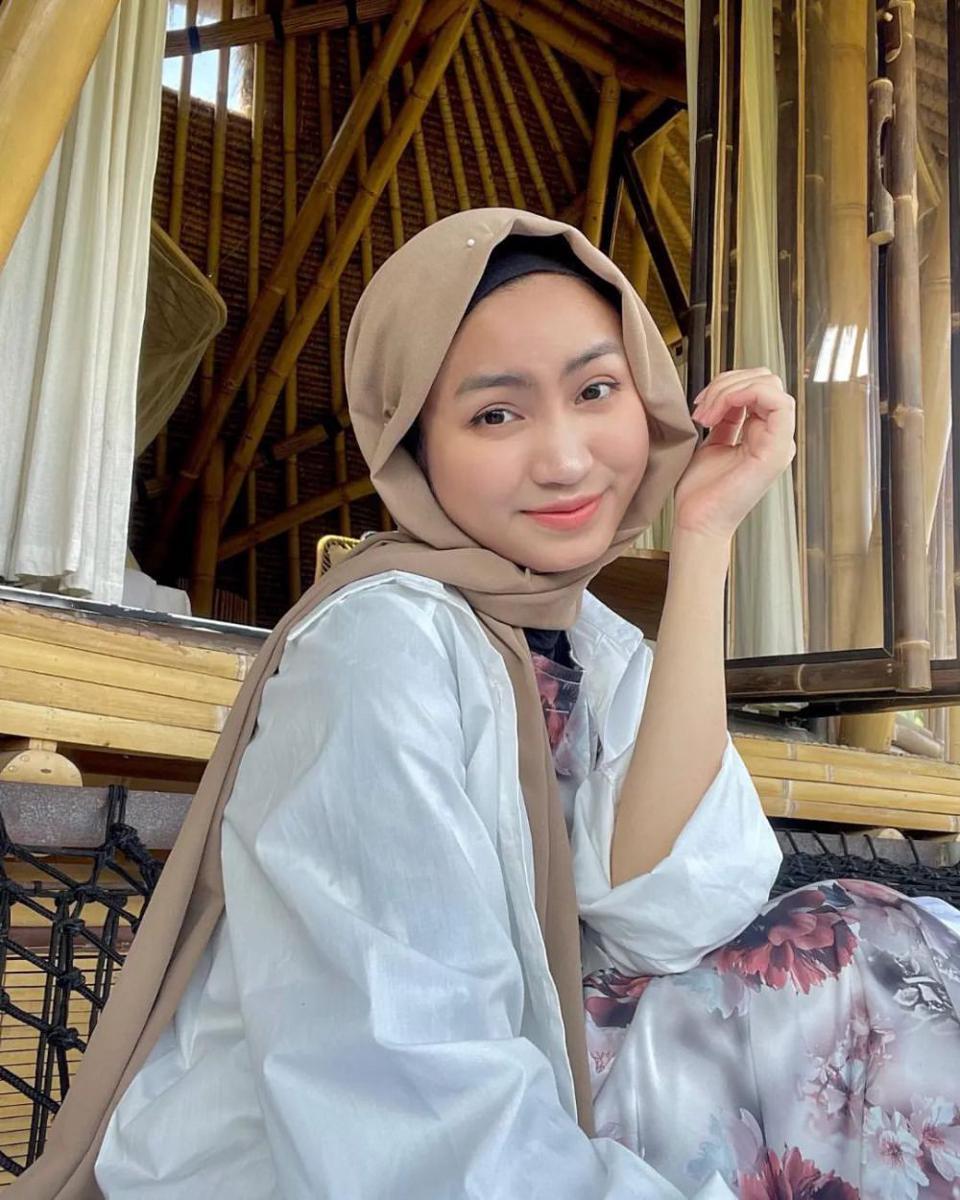 makeup minimalis ala Xaviera Putri (instagram.com/xavieraputrii)