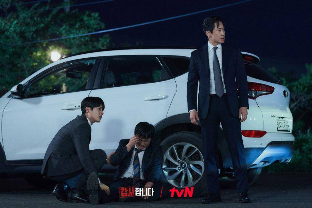still cuts drama The Auditors (instagram.com/tvn_drama)