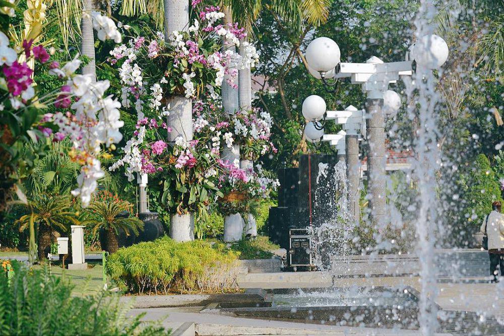 potret Taman Surya (bappedalitbang.surabaya.go.id/)