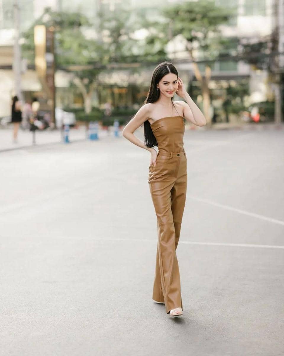 outfit Davika Hoorne (instagram.com/davikah)