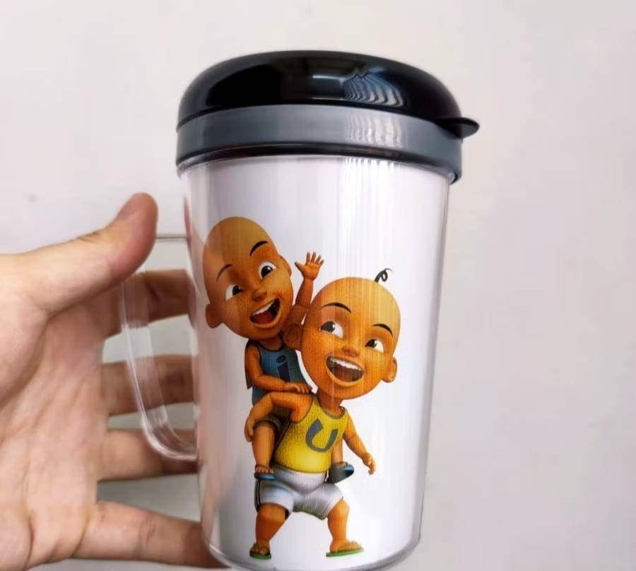 Botol minum Upin Ipin. (Shopee.co.id/Epinidithouse)