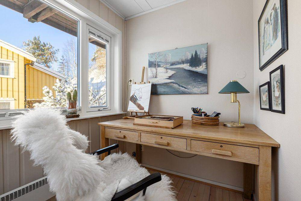 Penyimpanan untuk home office (pixabay.com/Anna Lisa)