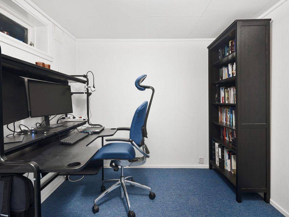 Penyimpanan untuk home office (pixabay.com/Anna Lisa)