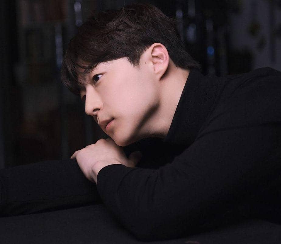 Bae In Hyuk (instagram.com/yy_ent)