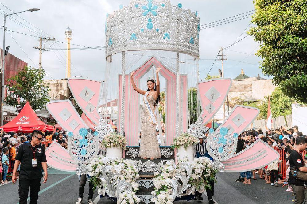 Potret Kompilasi Puteri Indonesia di Jember Fashion Carnaval 2024 (Instagram.com/officialputeriindonesia)