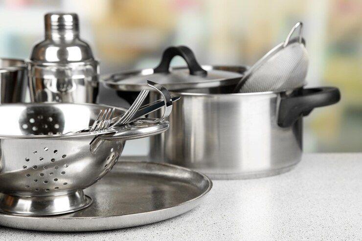 5 Cara Bikin Peralatan Dapur Stainless Steel Kinclong Lagi!
