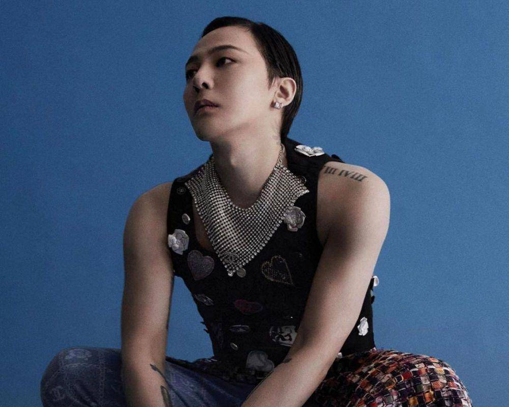 G-Dragon (instagram.com/xxxibgdrgn)