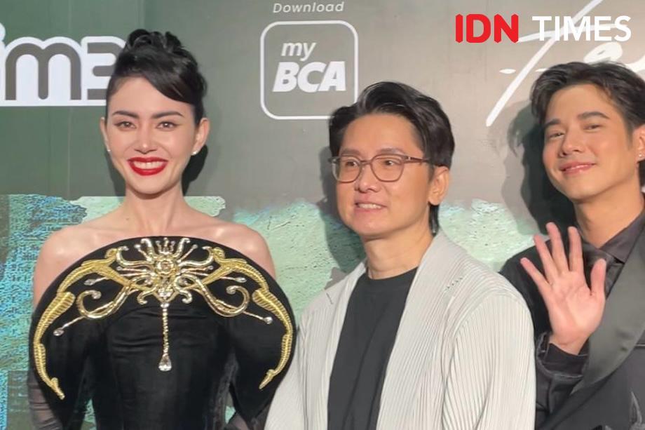 Reaksi Mario Maurer dan Davika Abis Nonton Film Kang Mak from Pee Mak