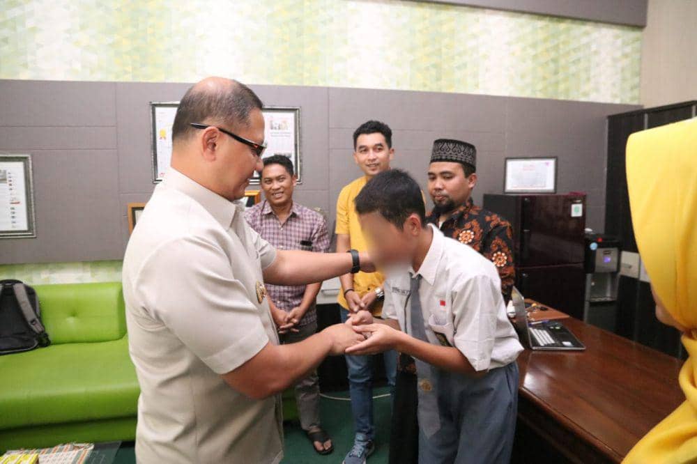 Mediasi antara AK dan R yang dilakukan oleh Disdik Provinsi Jawa Timur. (IDN Times/Rizal Adhi Pratama)