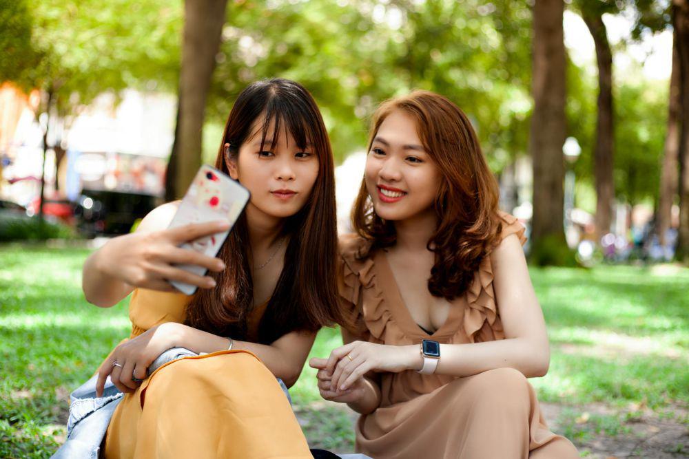 5 Rekomendasi Smartphone dengan Kamera Mirip iPhone 15, Semirip Apa?