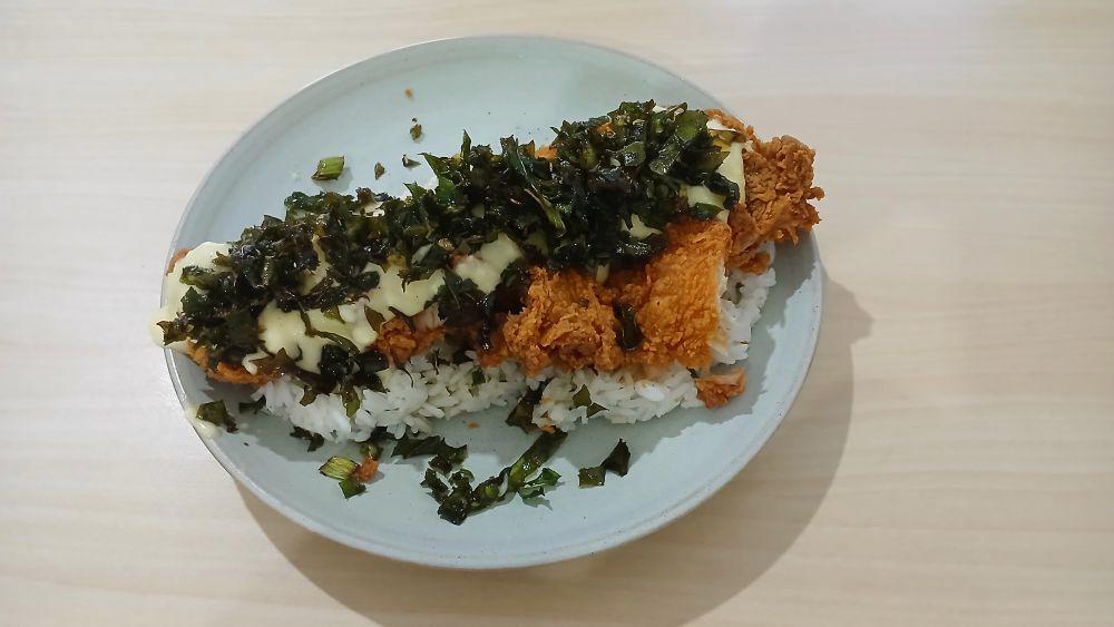 ciken nanban los ciken jakal (IDN Times/Dyar Ayu)