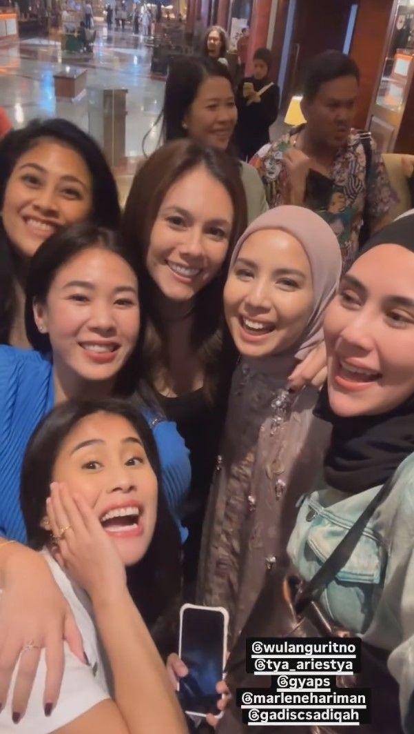 potret Geng Cendol arisan (instagram.com/syahnazs)