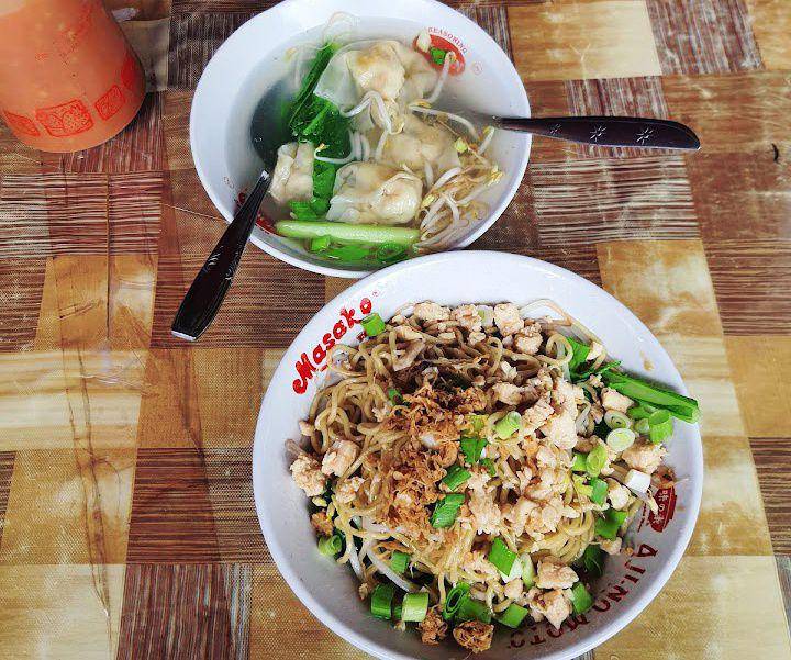 Mie Ayam Bangka Aseng, Kebon Jeruk, Jakarta Barat (google.com/maps/Firwandi)