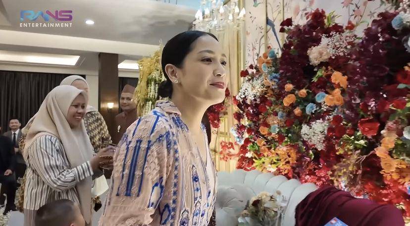 potret Nagita Slavina hadiri pernikahan karyawan Rans (youtube.com/Rans Entertainment)