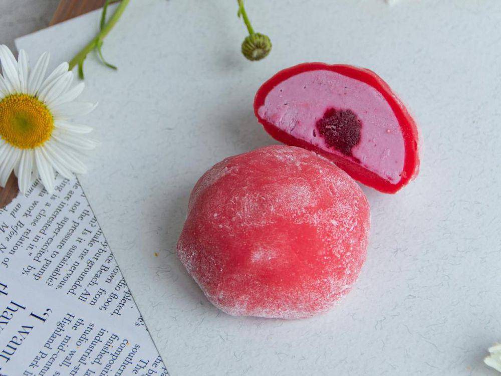 ilustrasi mochi isi es krim (pexels.com/ALINA MATVEYCHEVA)