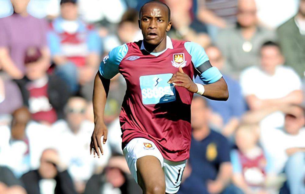 Savio Nsereko (whufc.com)