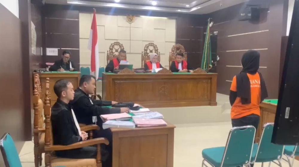 Istri Sunat Suami Divonis Ringan, Keluarga Korban tak Terima