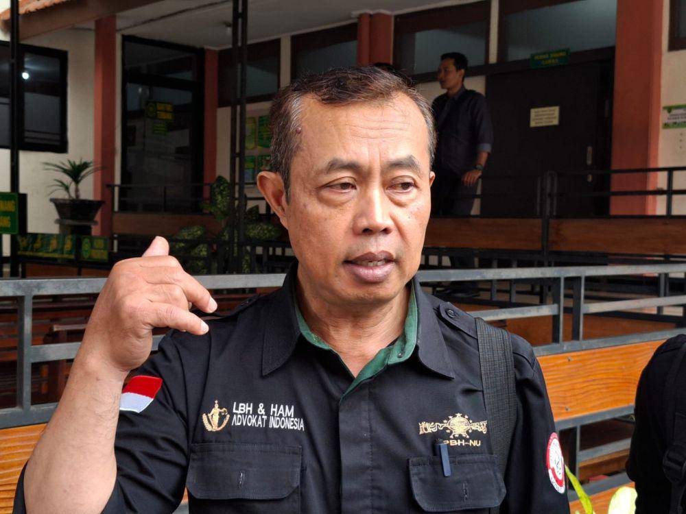 Kuasa Hukum Emy Aghnia, Awang Khairul. (IDN Times/Rizal Adhi Pratama)