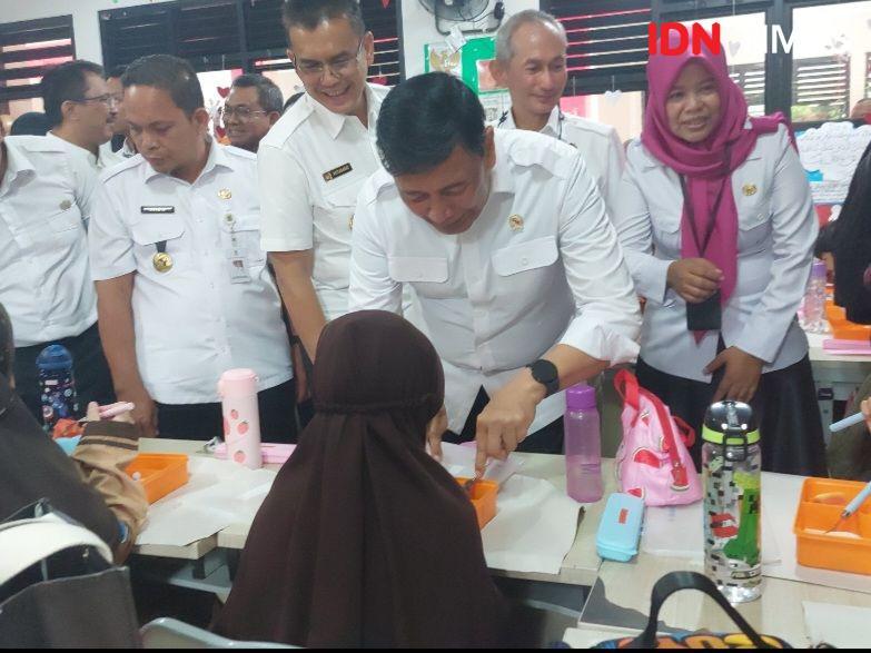 Wiranto Pantau Uji Coba Makan Bergizi Gratis di Kota Tangerang