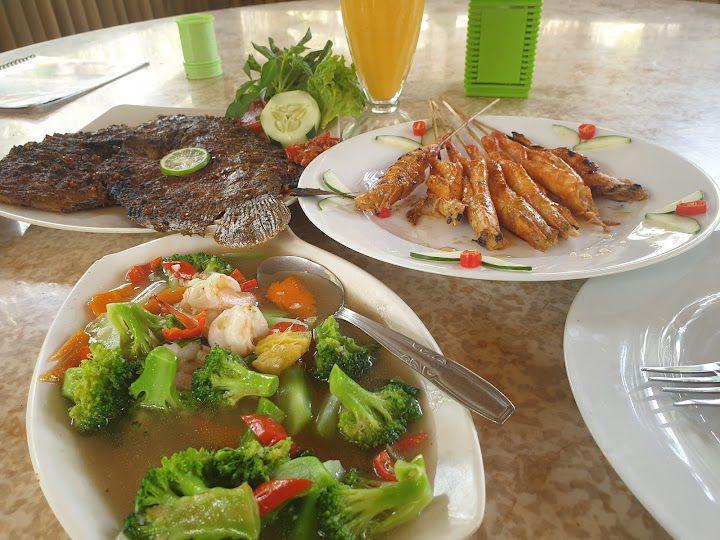 Waroeng Mak Nyak, Blitar (google.com/maps/TRAVELIWIR)