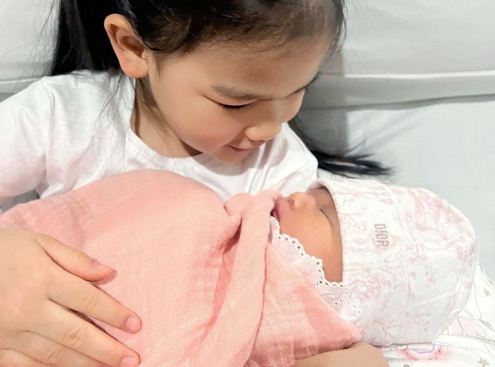Arti Nama Anak Kedua Kezia Toemion, Keluarga Cendana Tambah Anggota