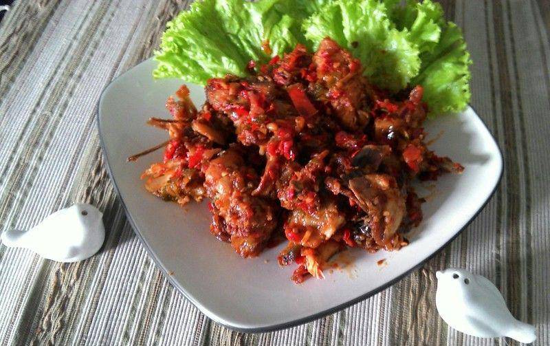 ilustrasi ayam balado (flickr.com/Chandra Hudijanto)