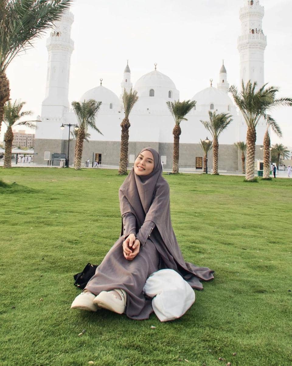 potret ibadah umrah (instagram.com/daraarafah)